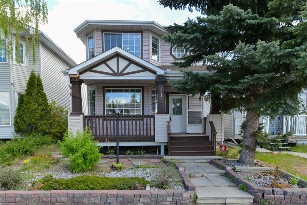 New property listed in Monterey Park, Calgary